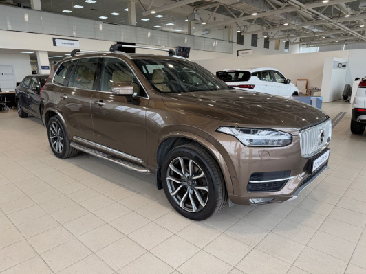 Volvo XC90 II