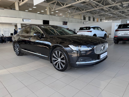 Volvo S90 II 