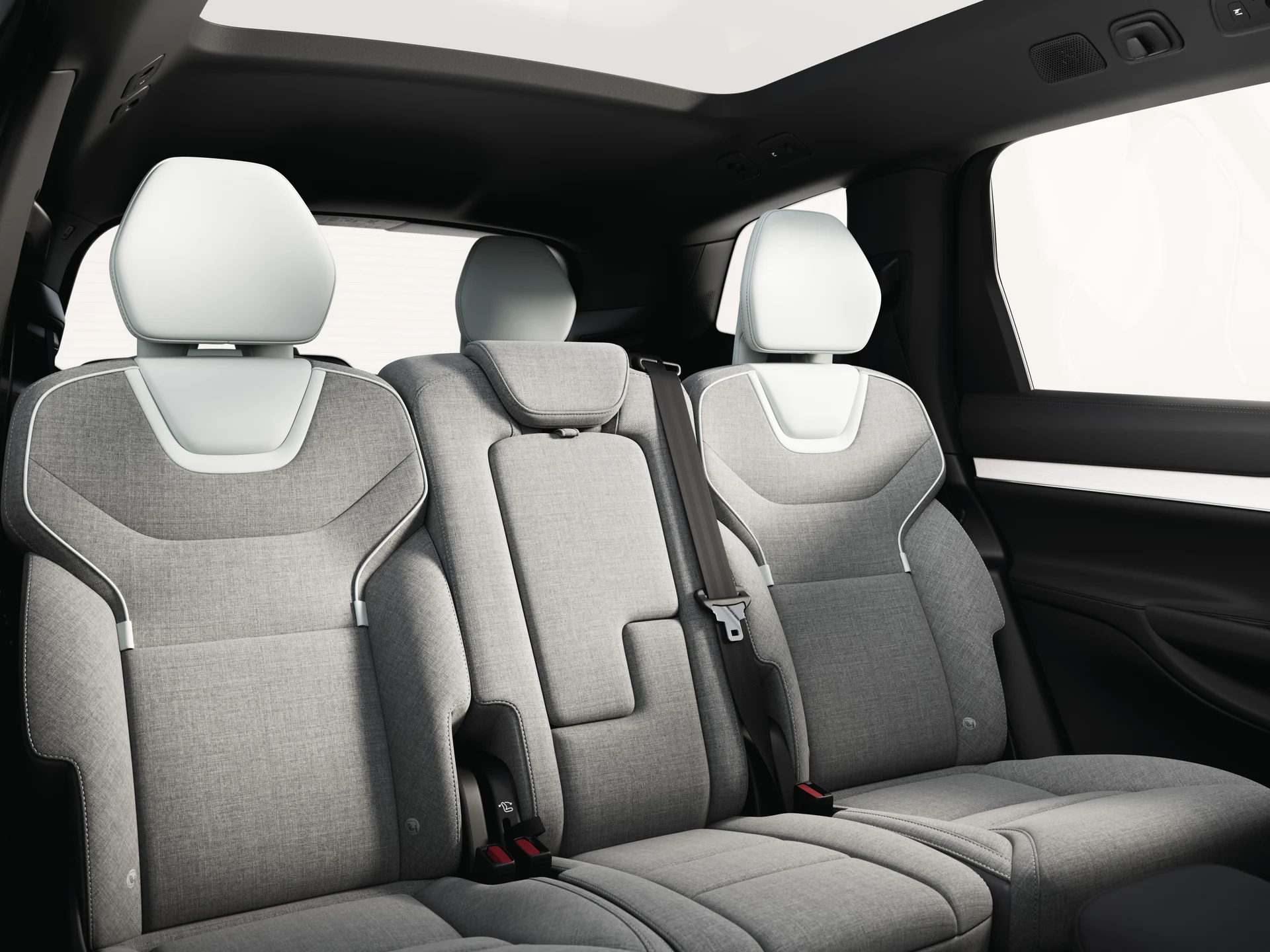 Задние сиденья Volvo EX90, выделение заднего сиденья