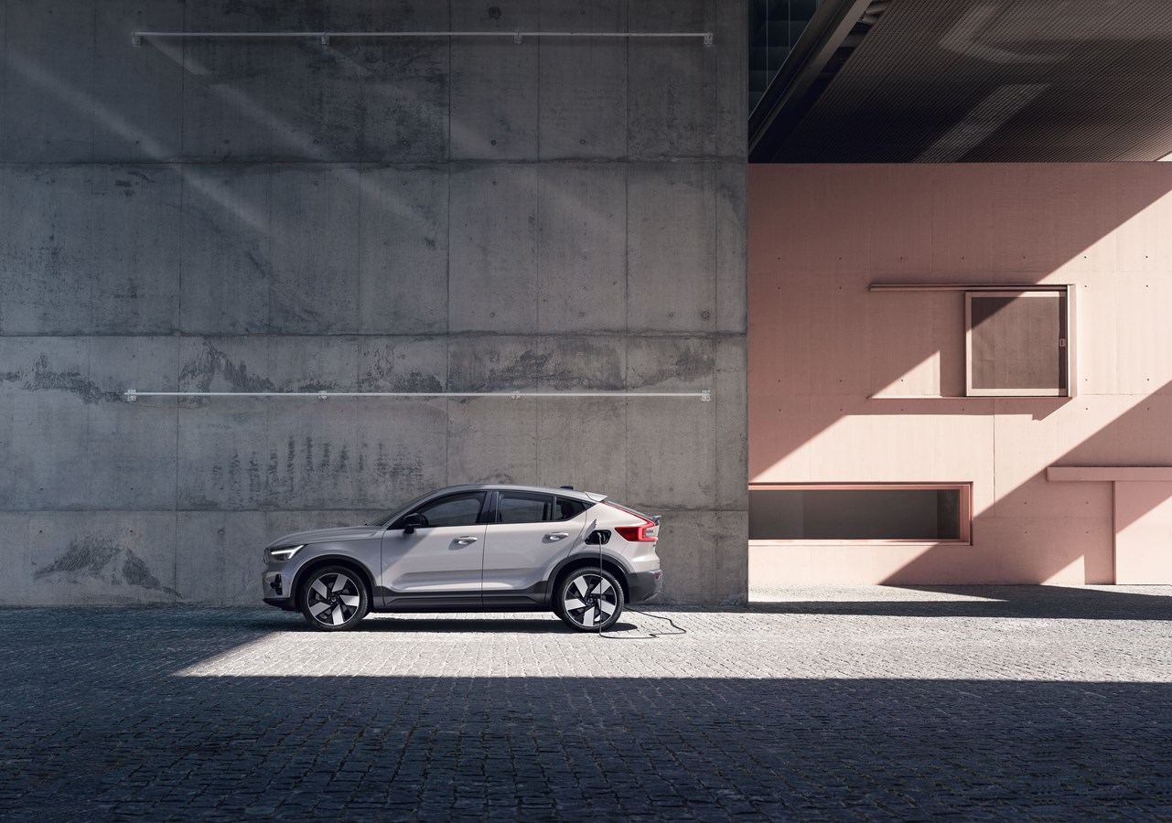 Volvo Cars привлекает 500 млн евро на электрификацию с помощью новых зеленых облигаций