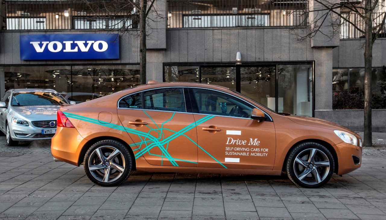 Volvo Cars тестирует автопилоты