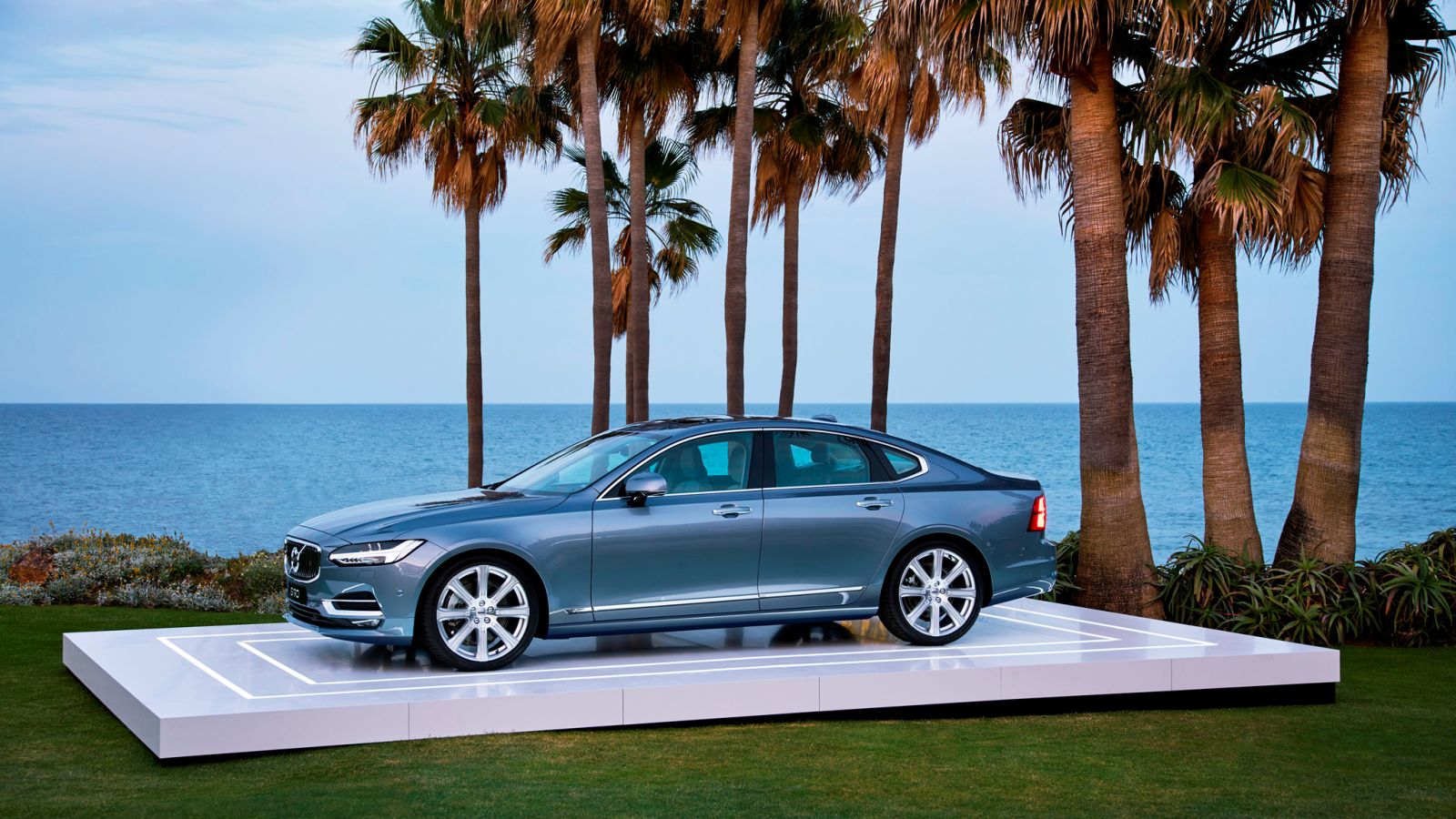 Volvo стал обладателем премии Car Design Awards