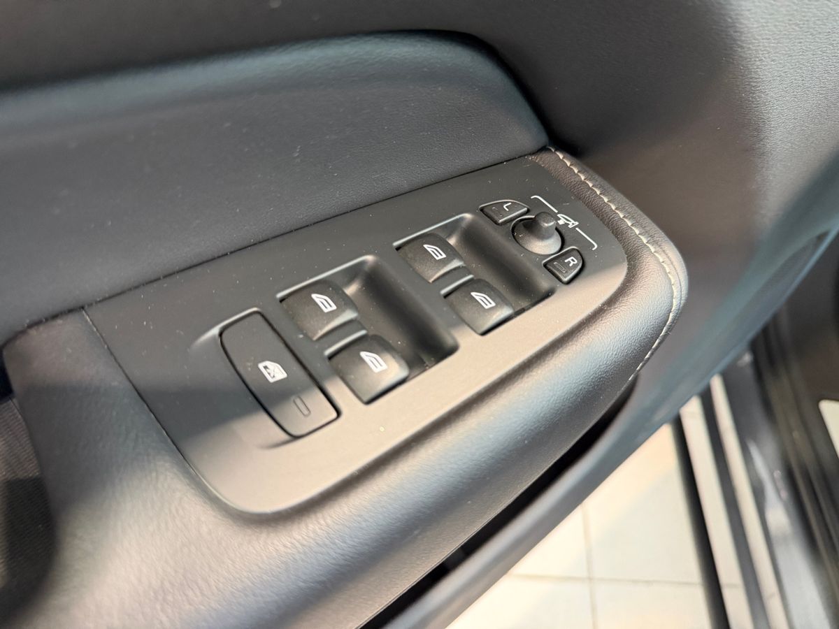 Volvo XC60, фото 11