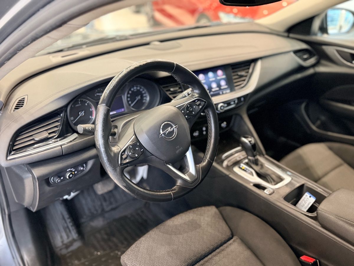 Opel Insignia, фото 11