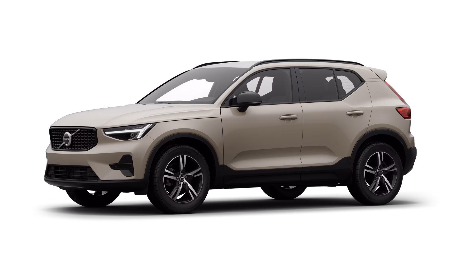 Экстерьер автомобиля Volvo в три четверти, однотонный студийный фон.