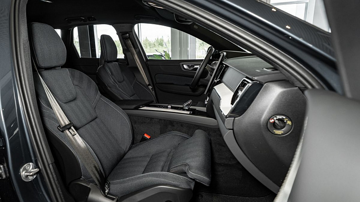 Volvo XC60 Plus
