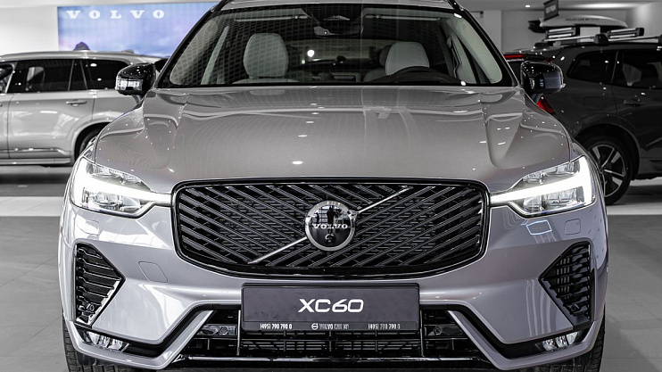 Volvo XC60 Plus