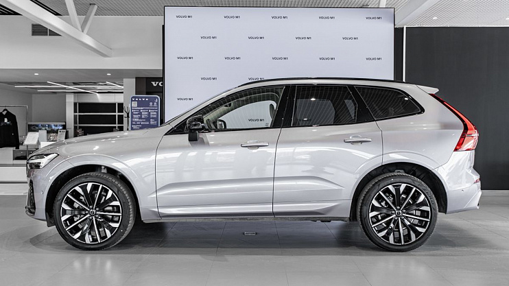 Volvo XC60 Plus