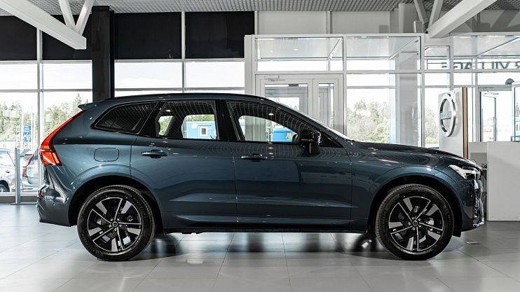 Volvo XC60 Plus