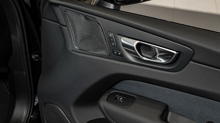 Volvo XC60 Plus