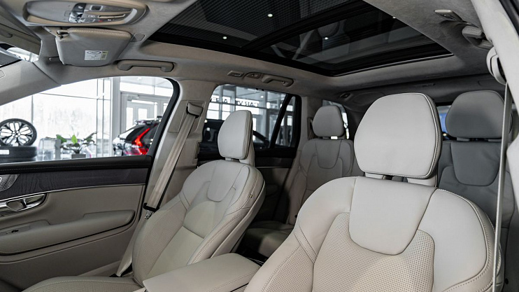 Volvo XC90 Ultra