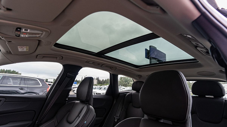 Volvo XC60 Plus