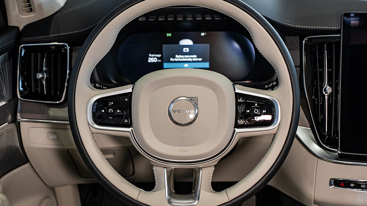 Volvo XC90 Ultra