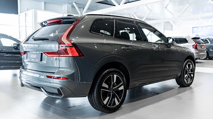 Volvo XC60 Plus
