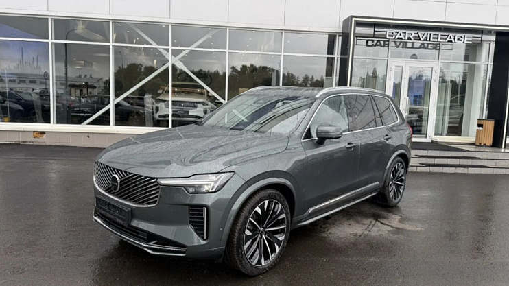 Volvo XC90 Plus