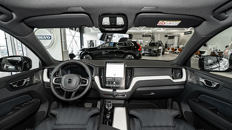 Volvo XC60 Plus