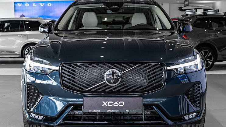 Volvo XC60 Plus