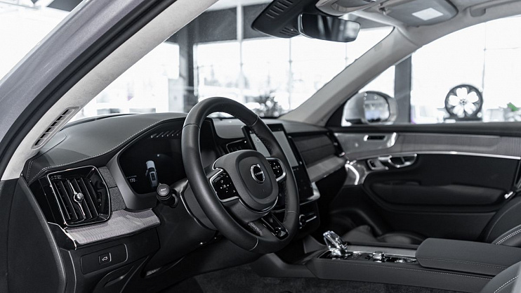 Volvo XC90 Plus