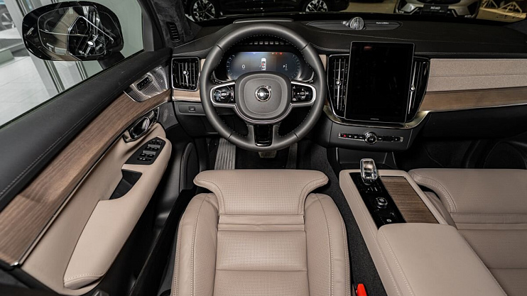Volvo XC90 Ultra
