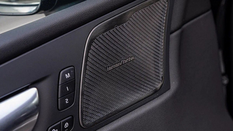 Volvo XC60 Plus