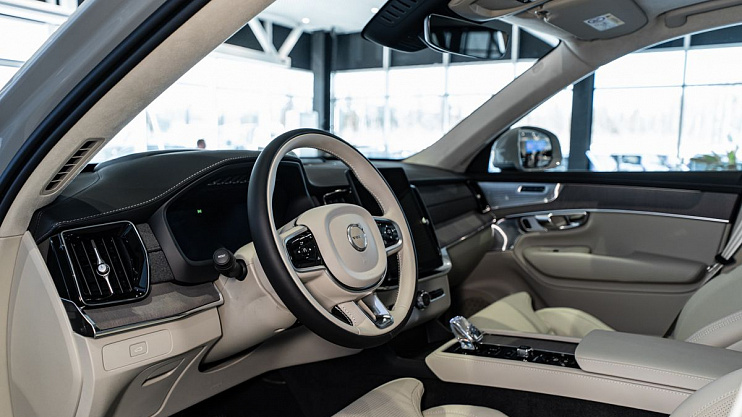 Volvo XC90 Ultra