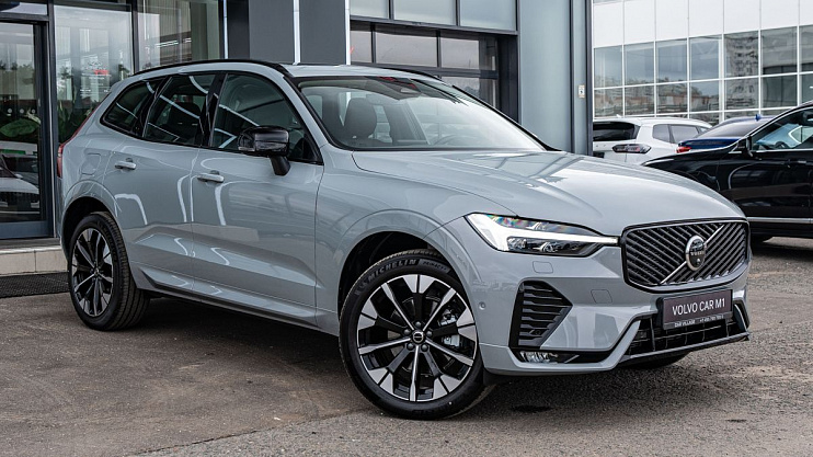 Volvo XC60 Plus