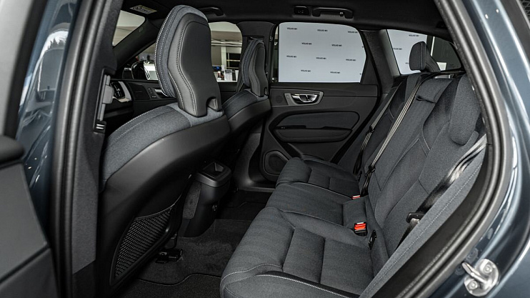 Volvo XC60 Plus