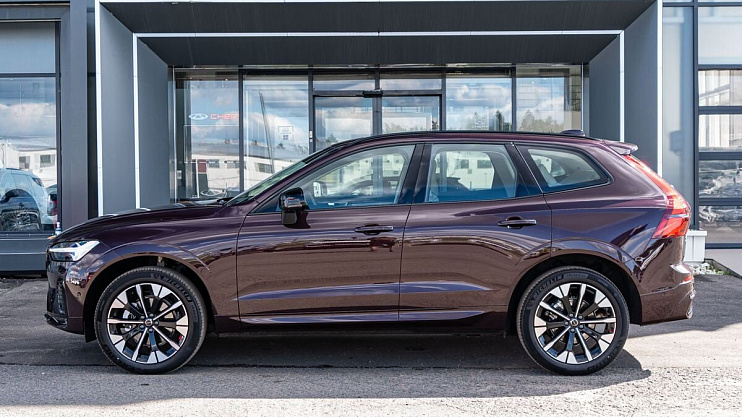 Volvo XC60 Plus