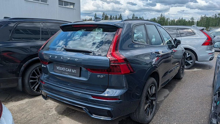 Volvo XC60 Plus