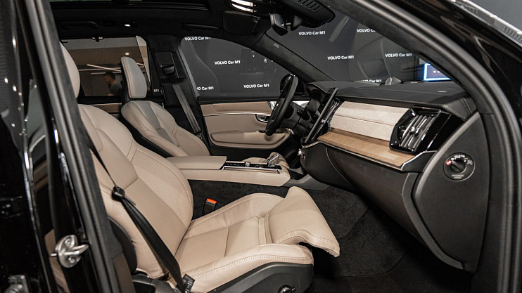 Volvo XC90 Ultra