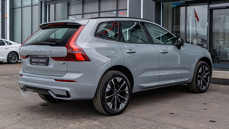 Volvo XC60 Plus