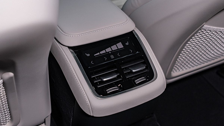 Volvo XC90 Ultra
