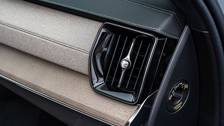 Volvo XC90 Plus