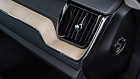 Volvo XC60, II Рестайлинг 2 2025