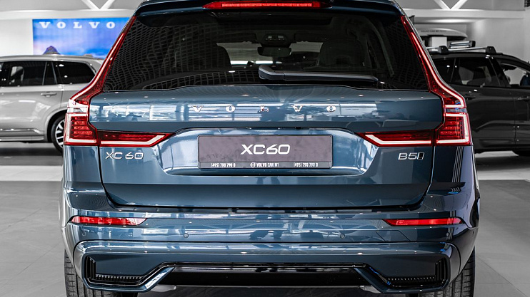 Volvo XC60 Plus