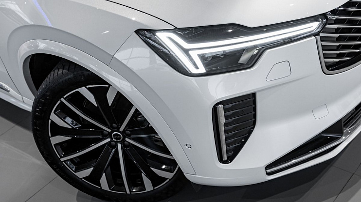 Volvo XC90 Ultra