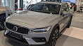 Volvo V60 Cross Country, II 2025